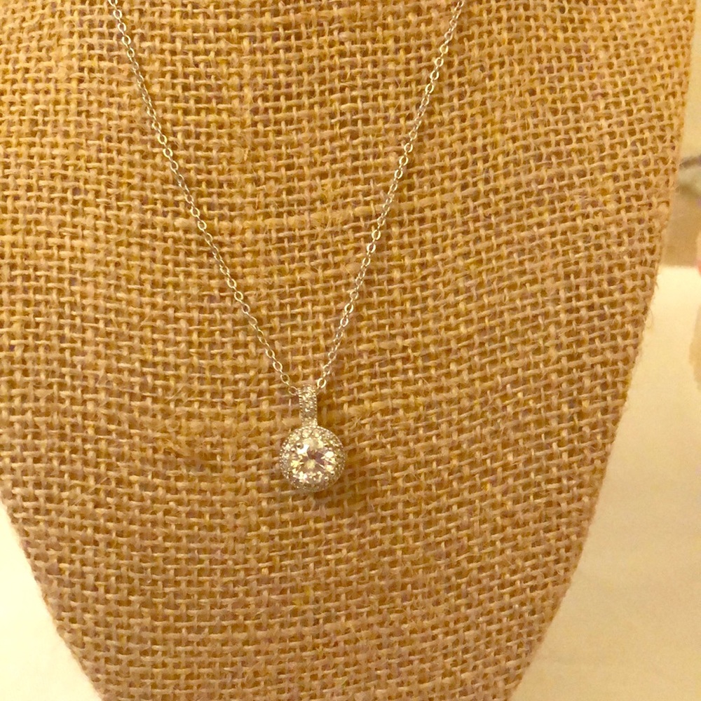Premier Designs “Laura” necklace